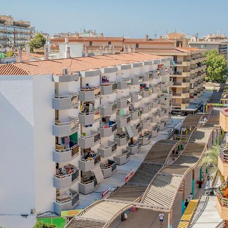 סאלו Apartamentos Bahia Dorada Y Iris מראה חיצוני תמונה