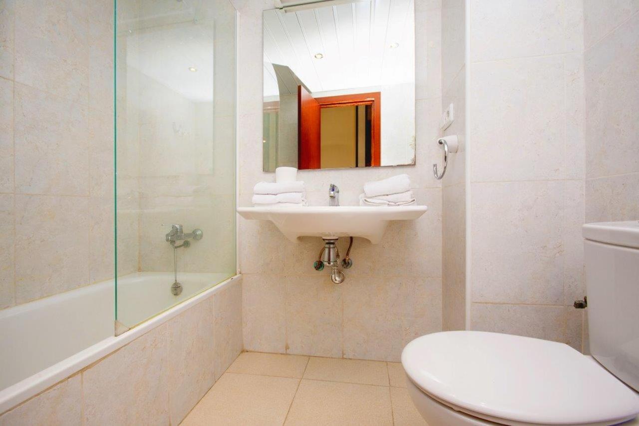 סאלו Apartamentos Bahia Dorada Y Iris מראה חיצוני תמונה