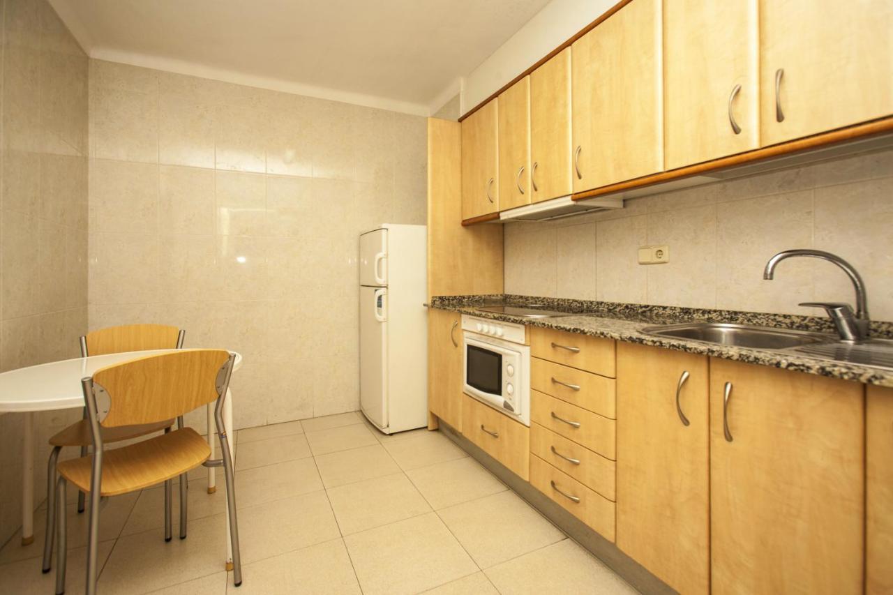 סאלו Apartamentos Bahia Dorada Y Iris מראה חיצוני תמונה