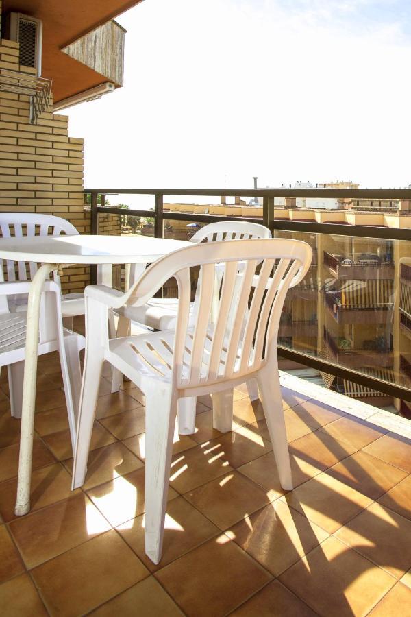 סאלו Apartamentos Bahia Dorada Y Iris מראה חיצוני תמונה